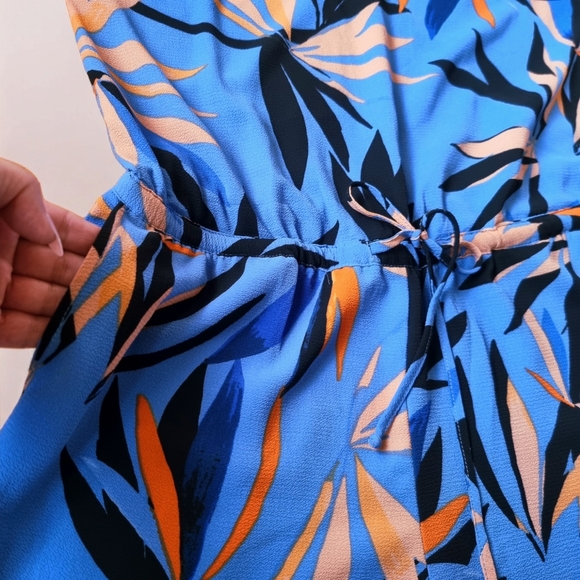 C & E Tropical Print Romper - Picture 6 of 12